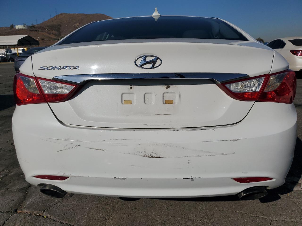 2011 HYUNDAI SONATA