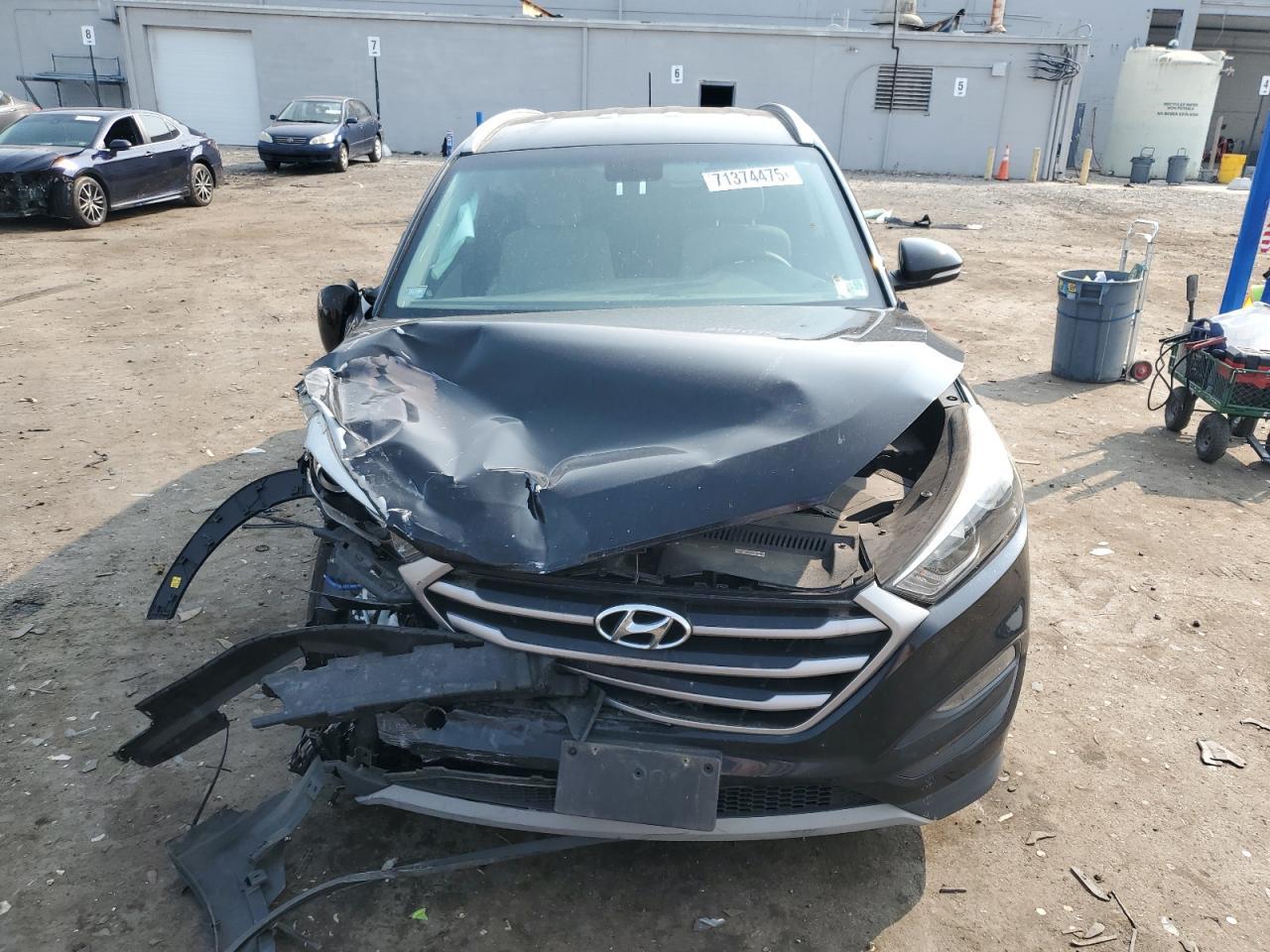 2017 HYUNDAI TUCSON