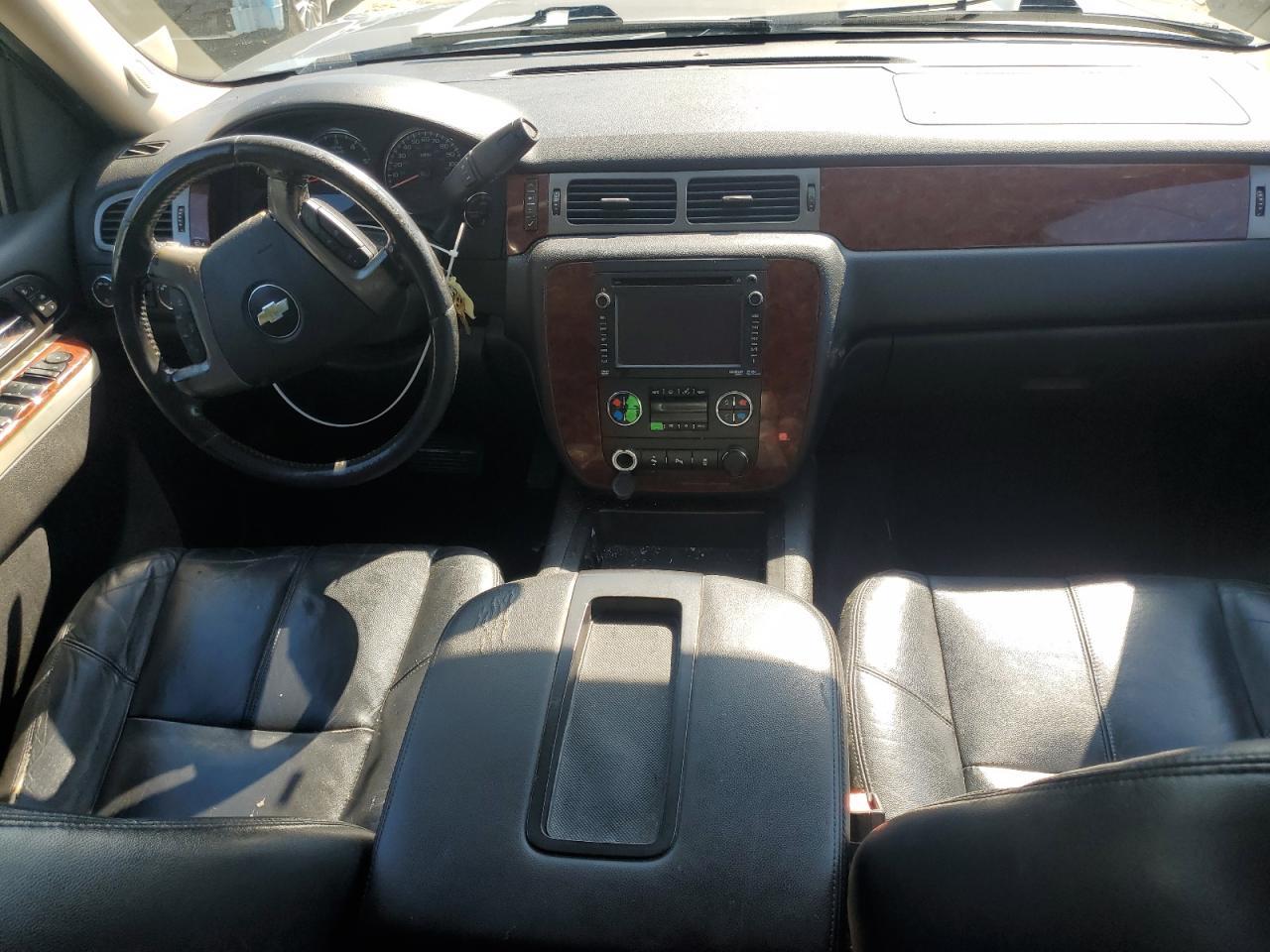 2012 CHEVROLET Suburban
