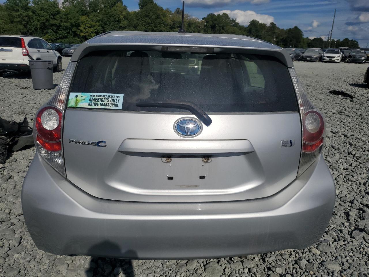 2013 TOYOTA Prius c