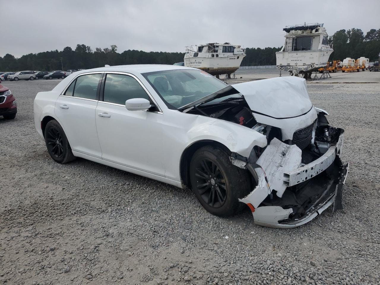 2018 CHRYSLER 300