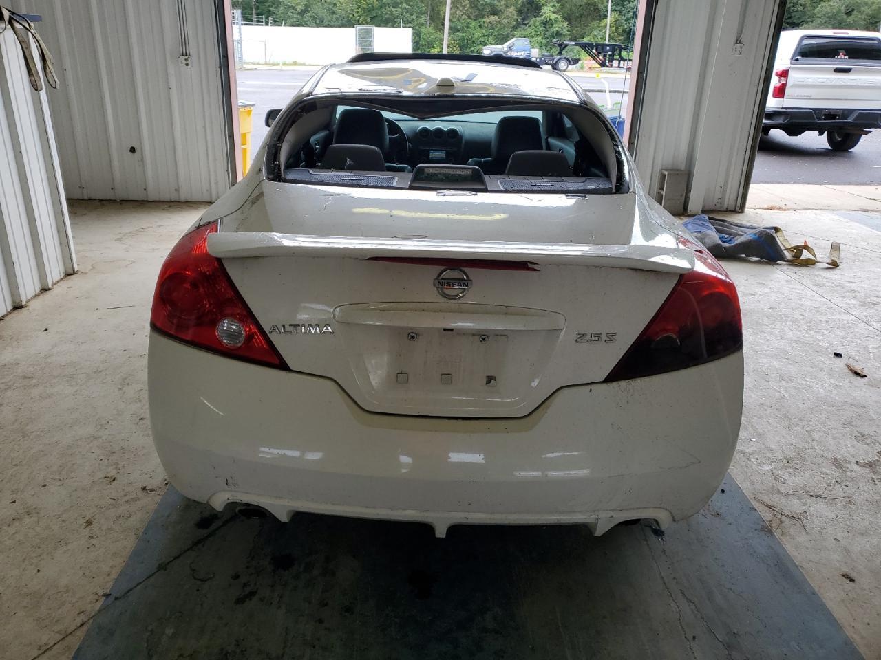2011 NISSAN ALTIMA