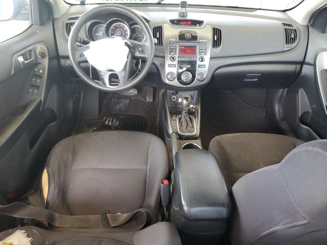 2013 KIA FORTE