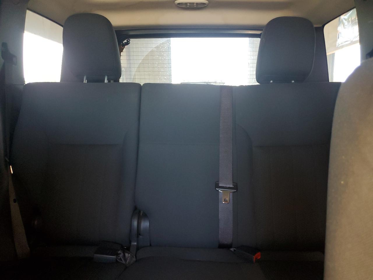 2012 JEEP Liberty