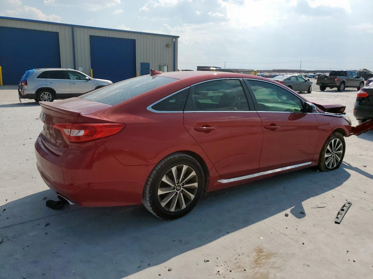 2016 HYUNDAI SONATA