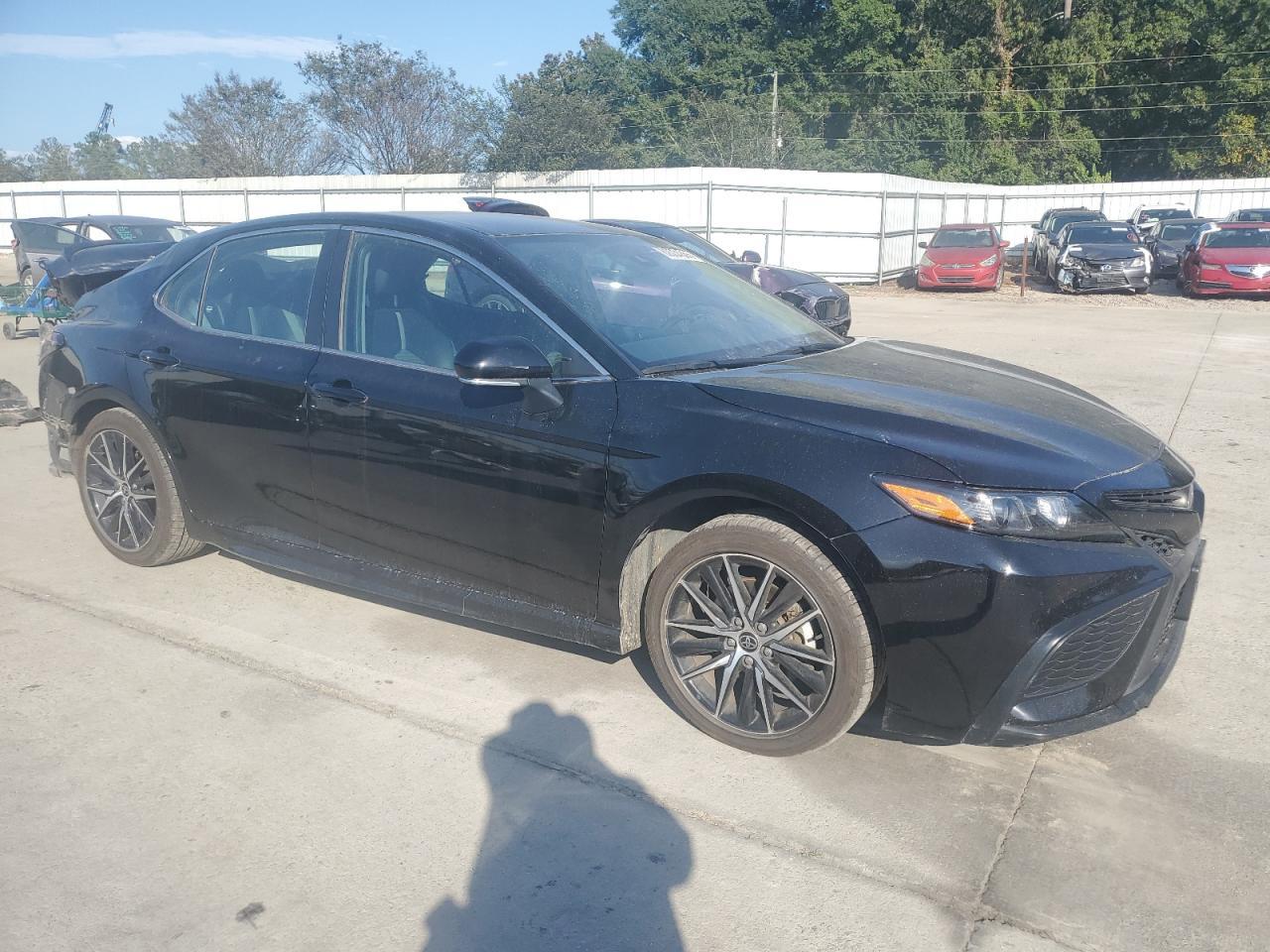 2022 TOYOTA CAMRY