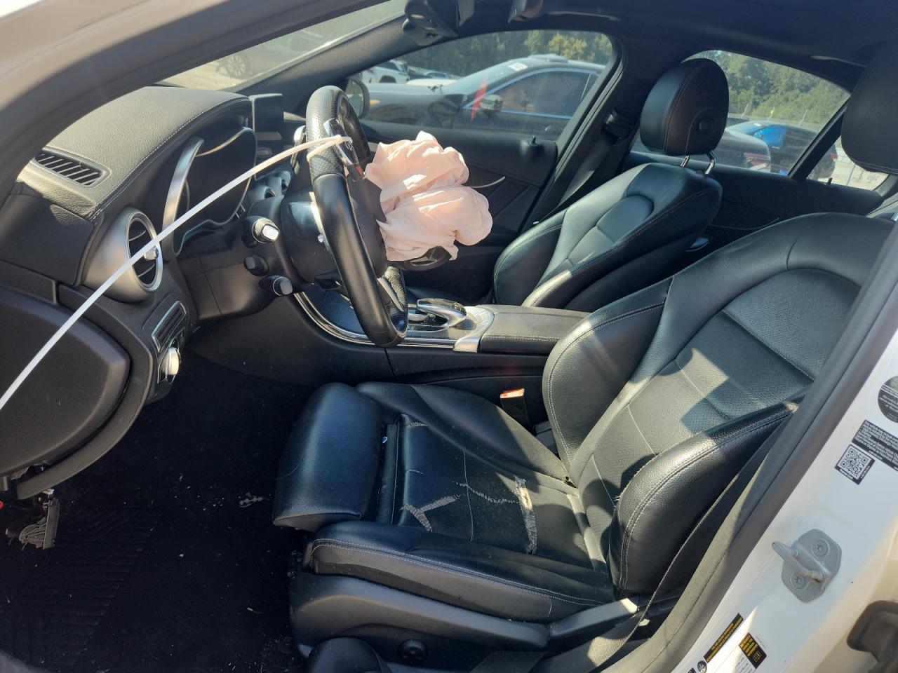 2015 MERCEDES-BENZ C-CLASS