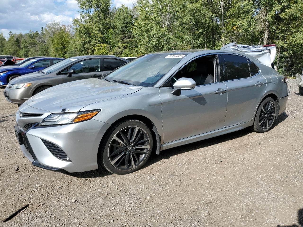 2018 TOYOTA CAMRY