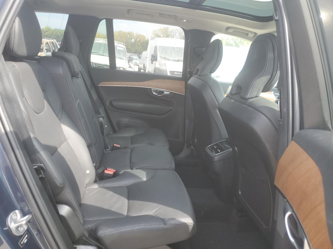 2024 VOLVO XC90