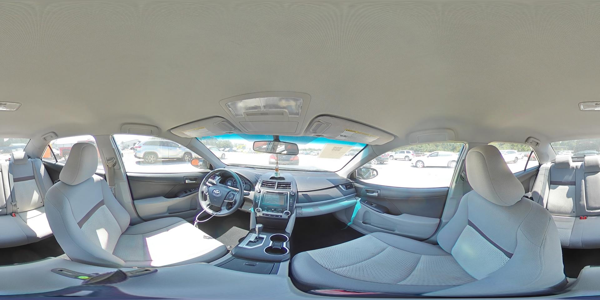 2014 TOYOTA CAMRY