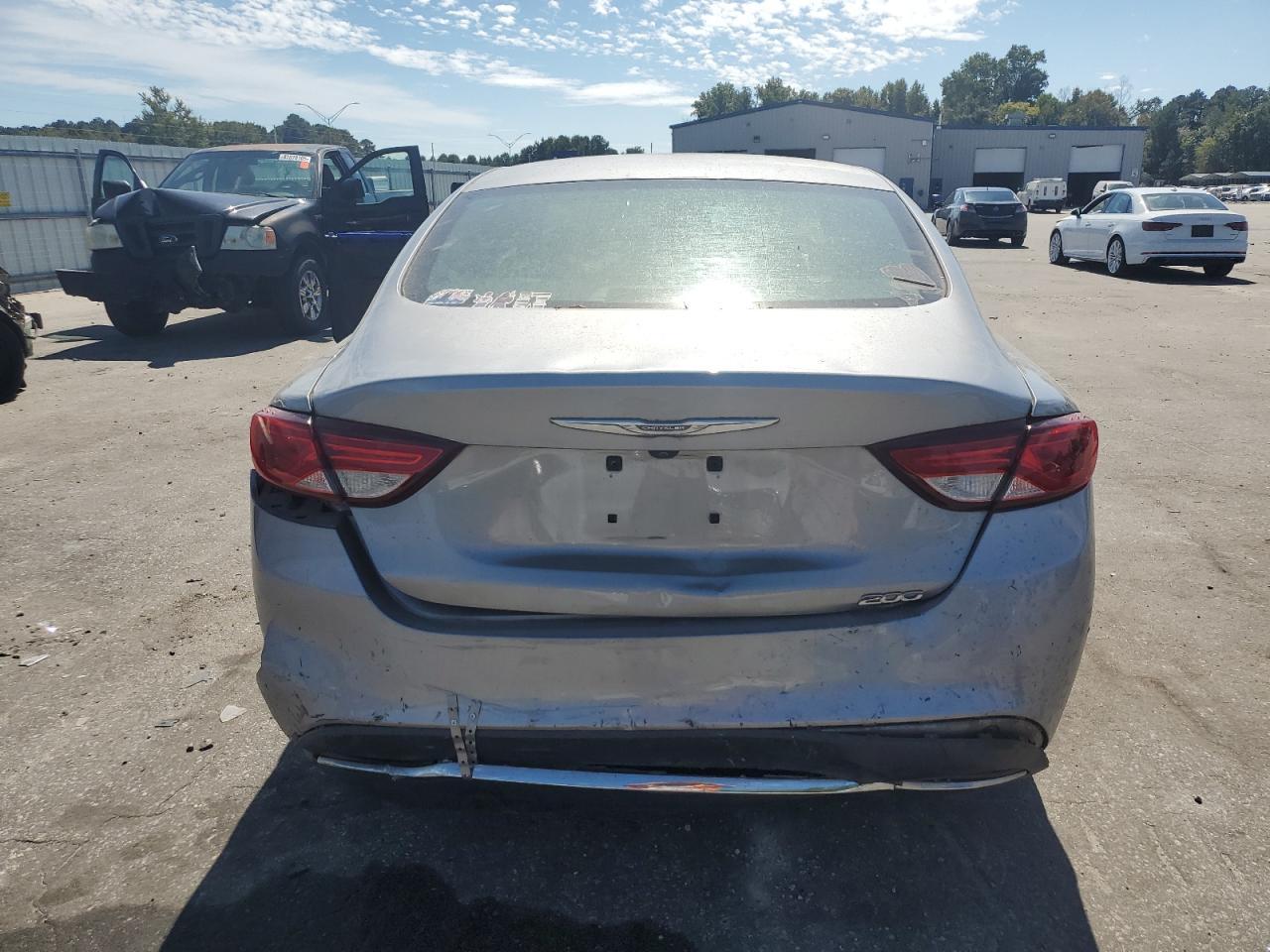 2016 CHRYSLER 200