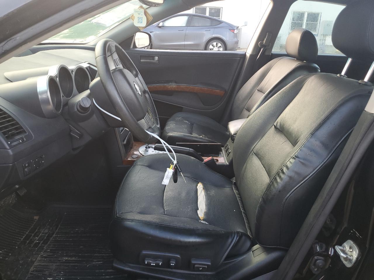 2004 NISSAN Maxima