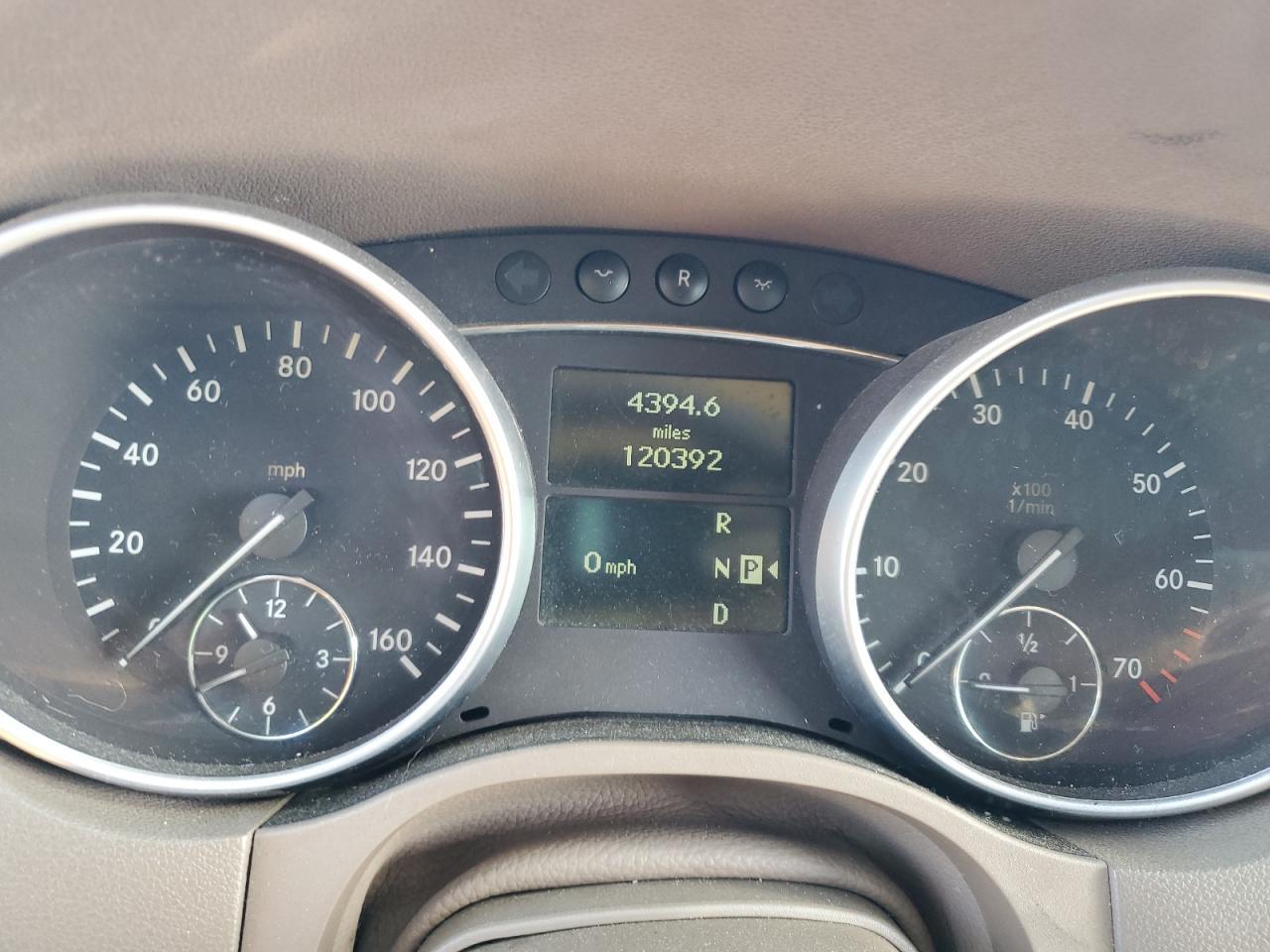 2006 MERCEDES-BENZ ML-Class