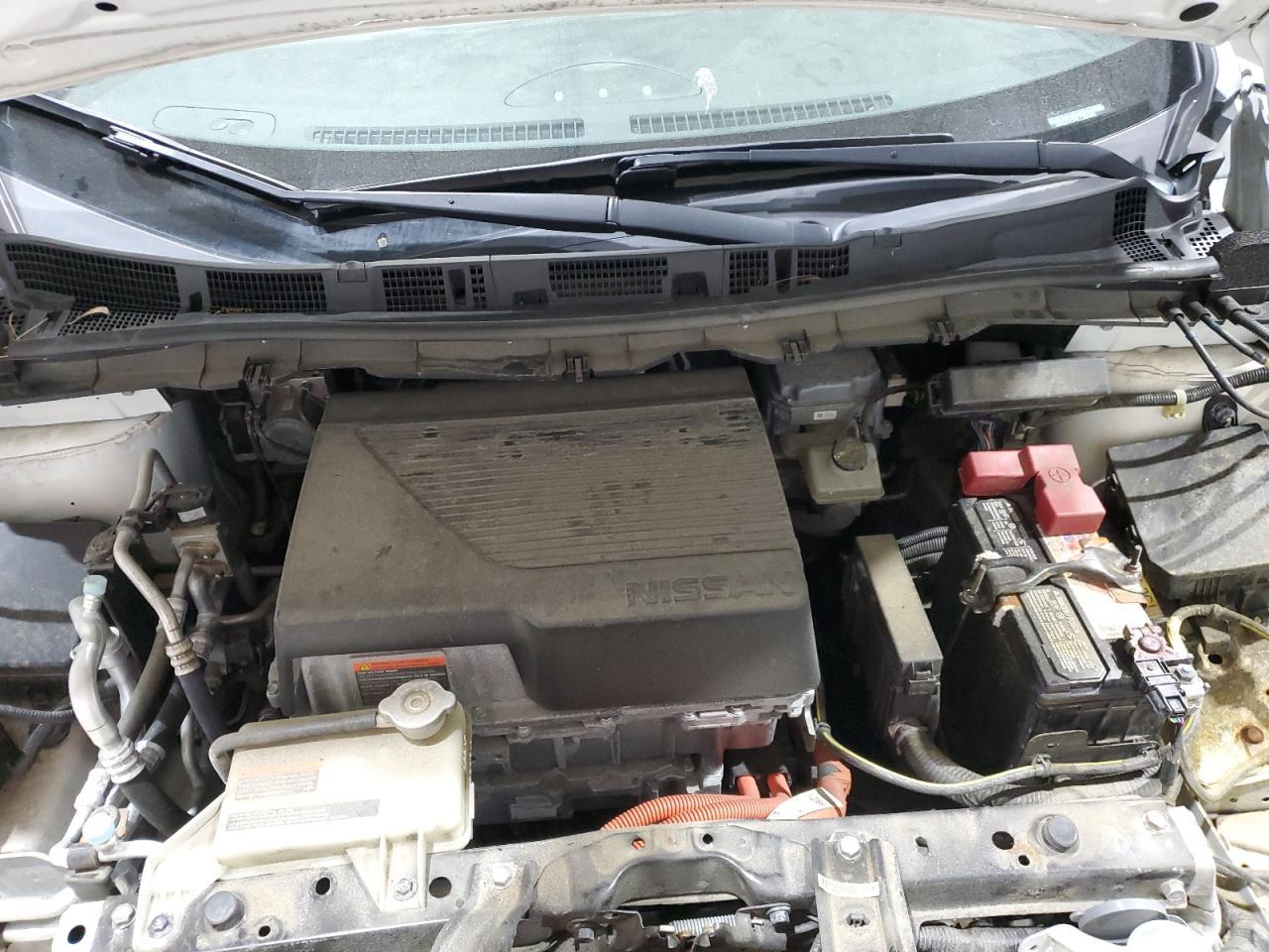 2020 NISSAN LEAF