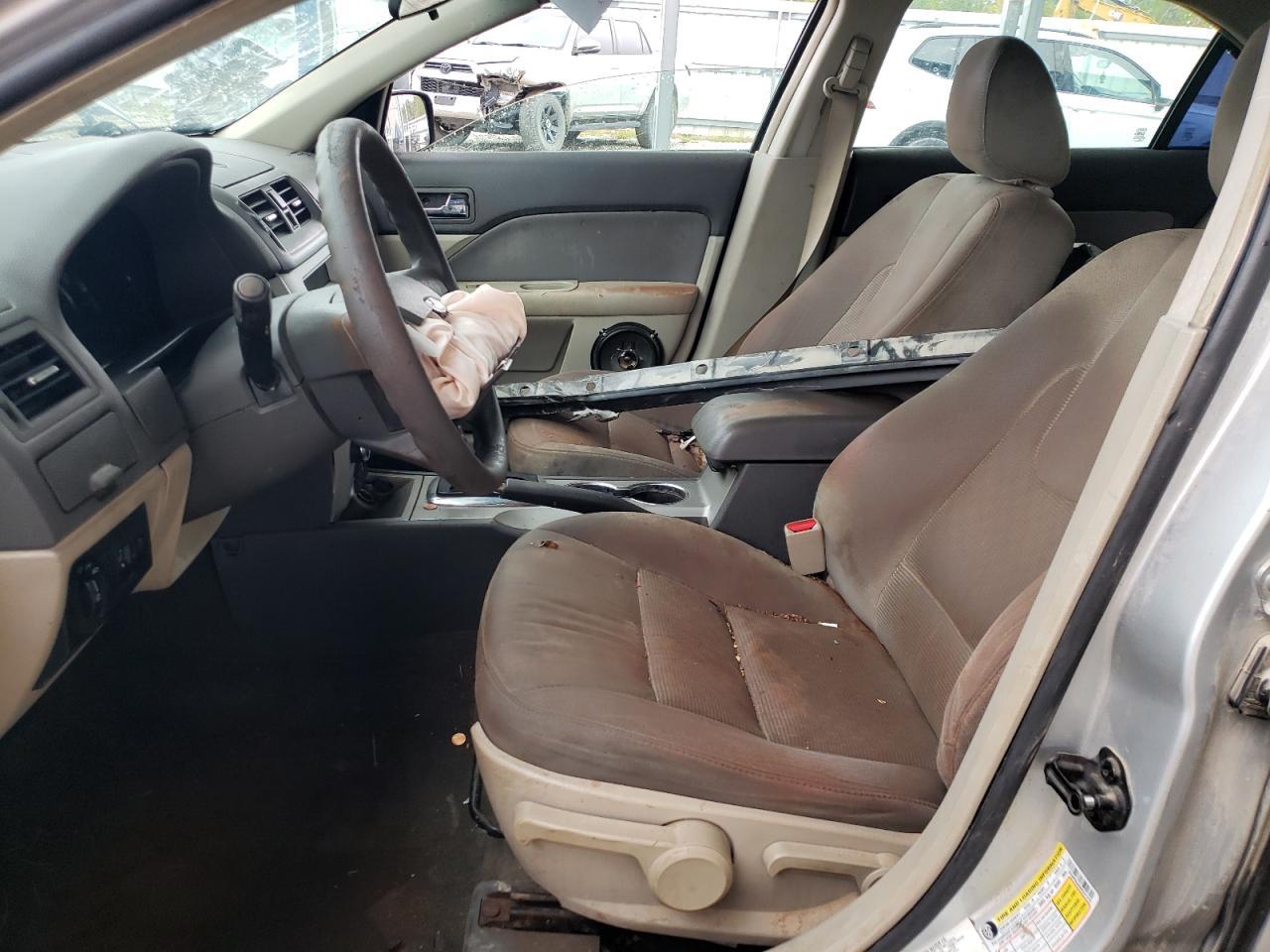 2010 FORD FUSION