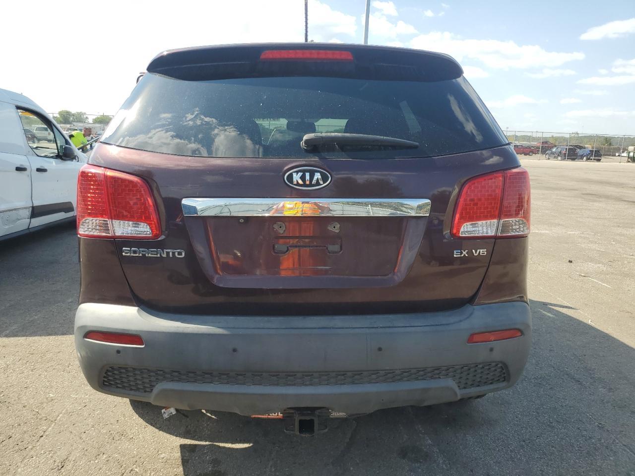 2011 KIA SORENTO