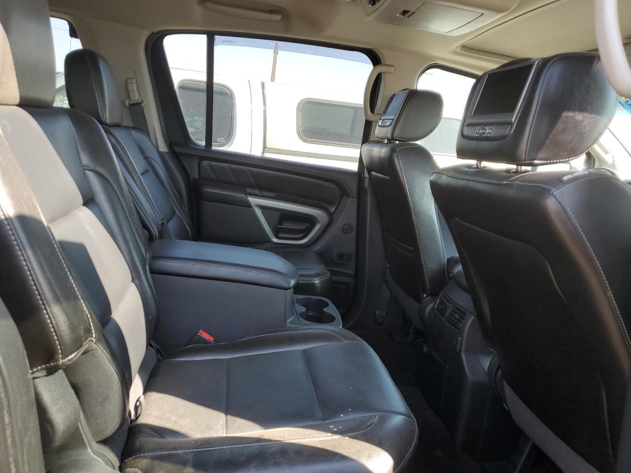 2015 NISSAN Armada