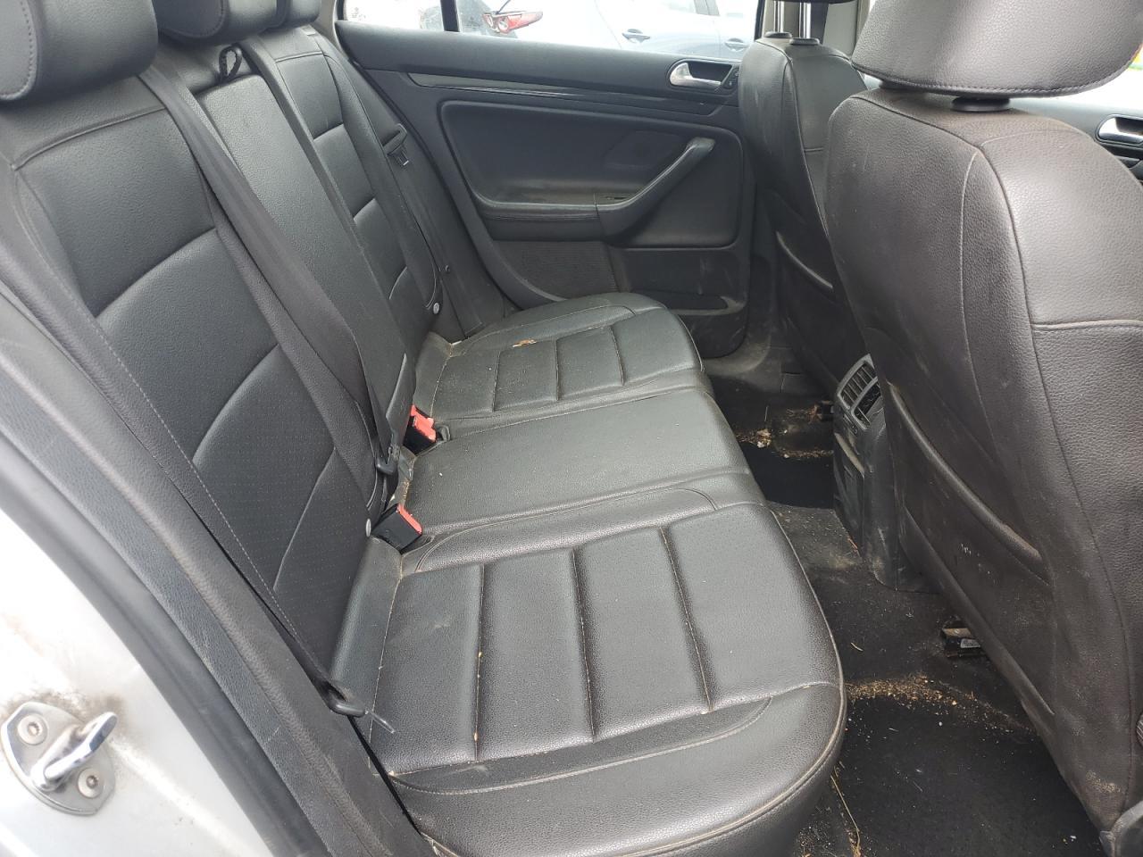 2014 VOLKSWAGEN JETTA