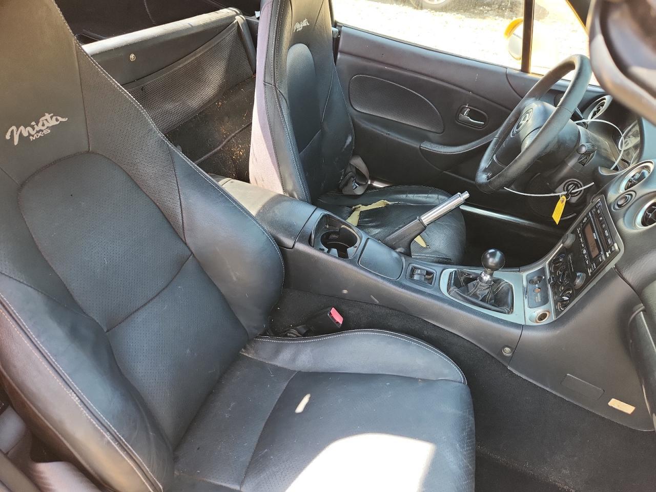 2002 MAZDA MX-5 Miata