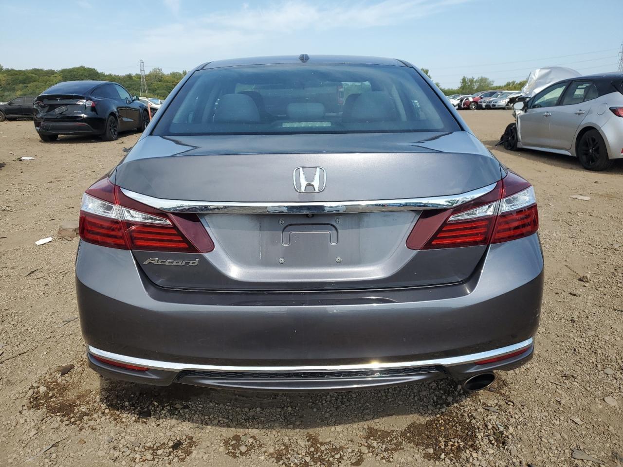 2017 HONDA ACCORD