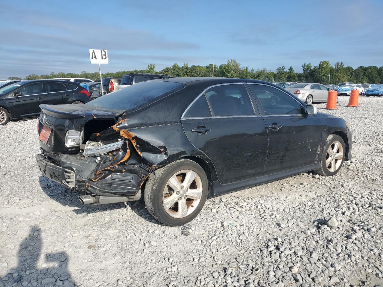 2010 TOYOTA CAMRY