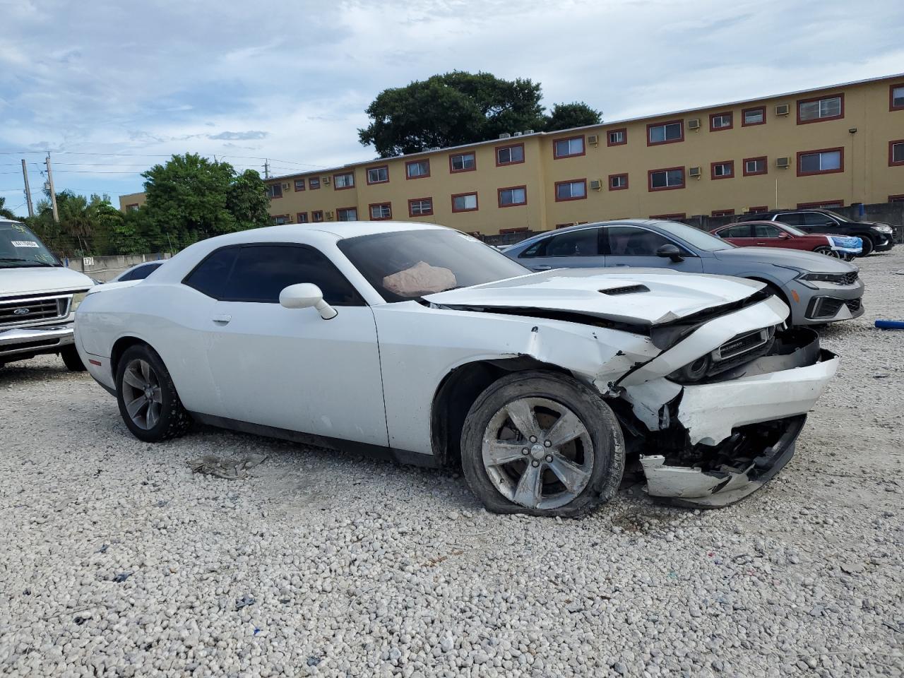 2019 DODGE Challenger