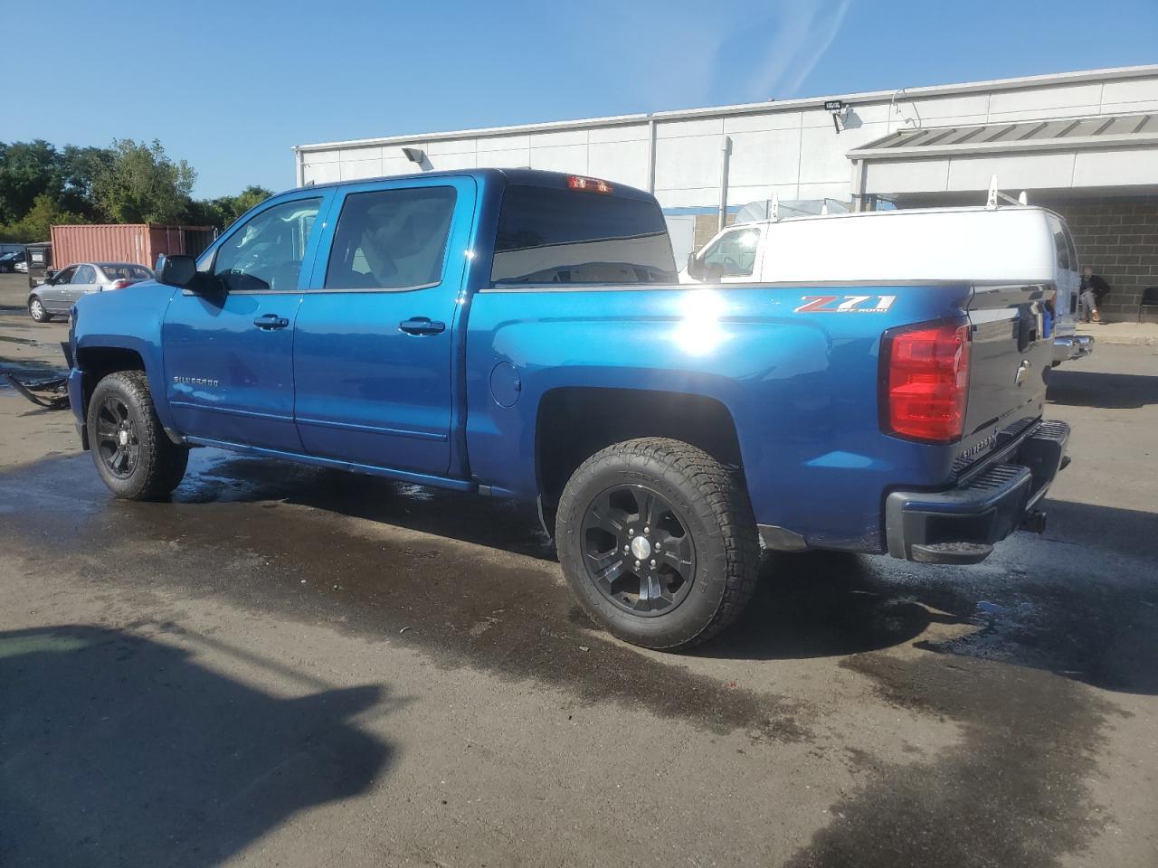2018 CHEVROLET Silverado