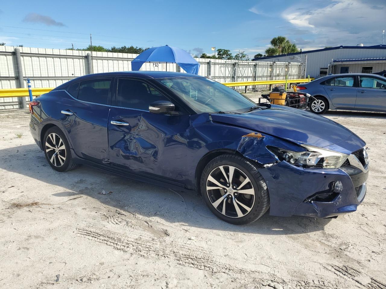 2018 NISSAN Maxima