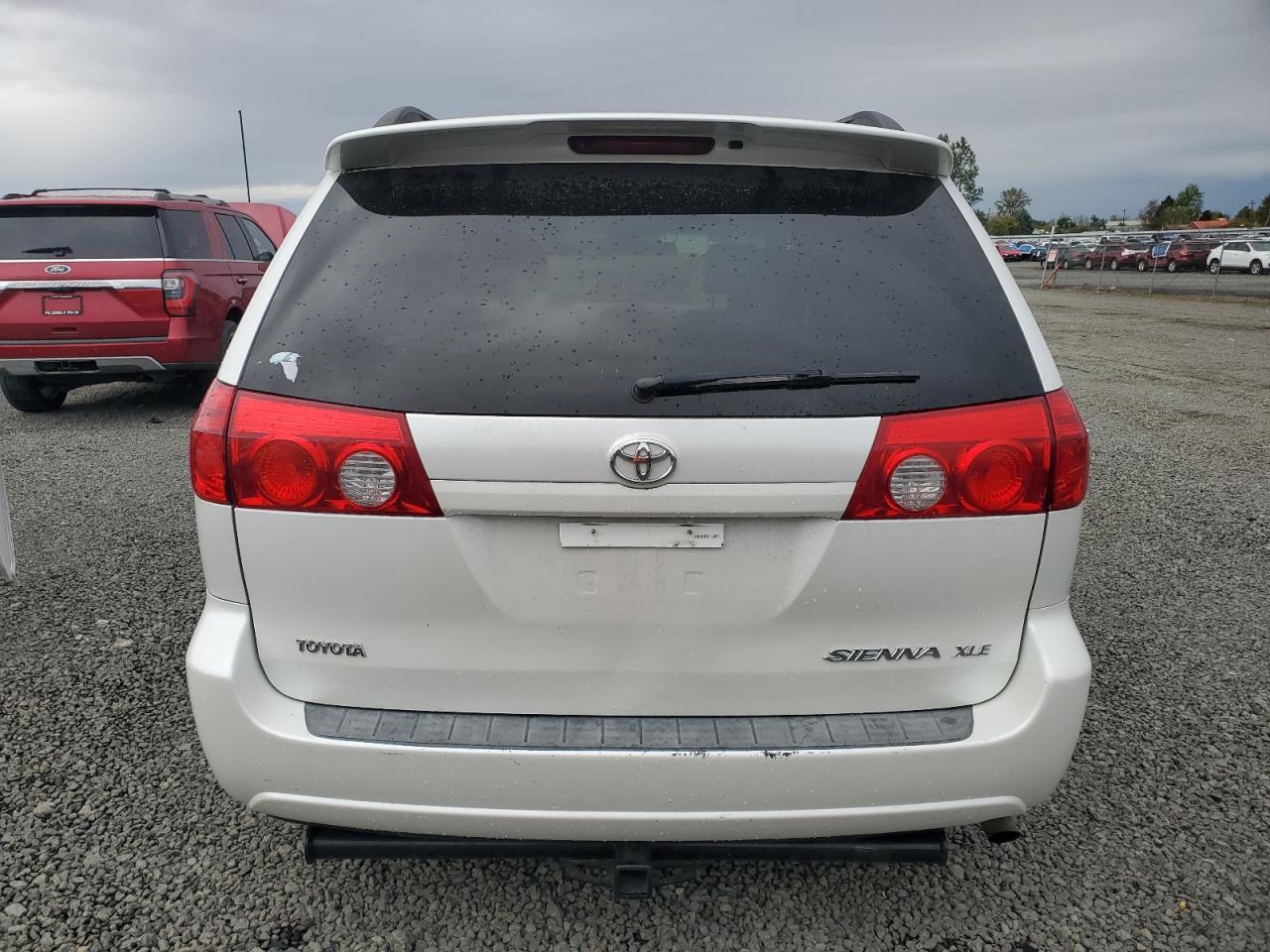 2006 TOYOTA SIENNA