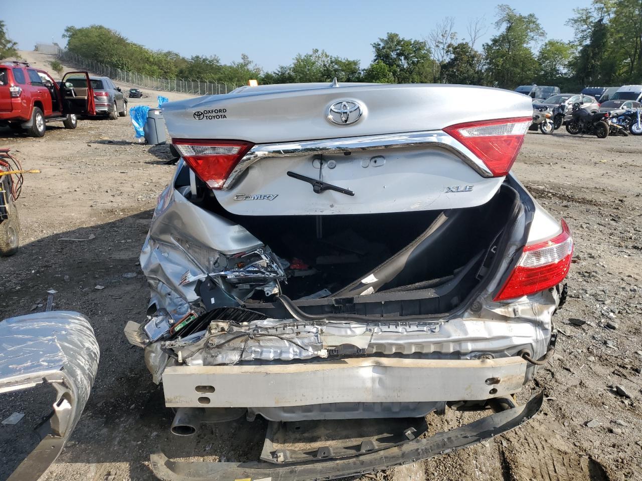 2015 TOYOTA CAMRY