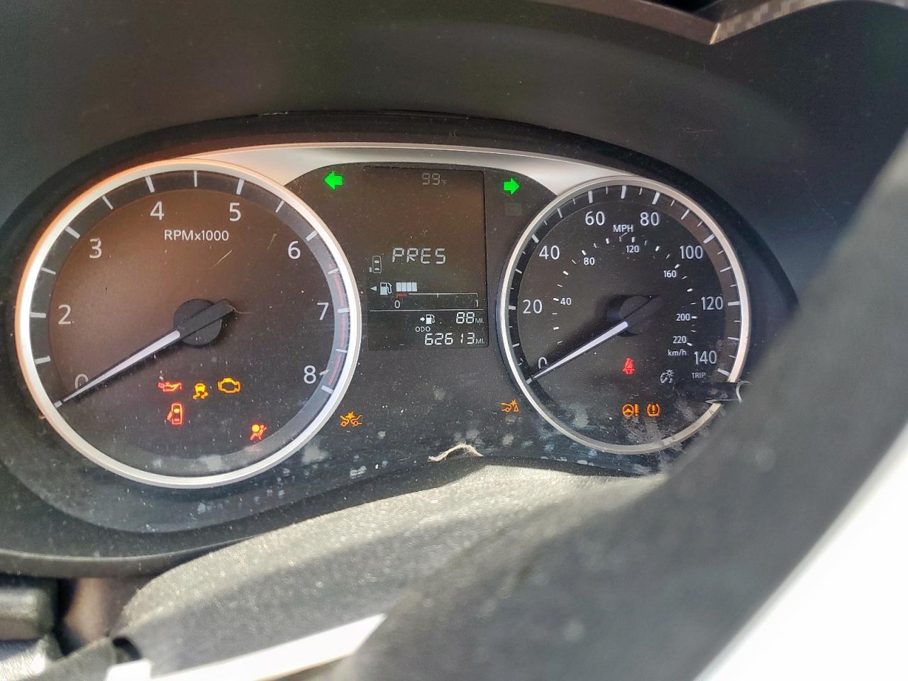 2020 NISSAN VERSA
