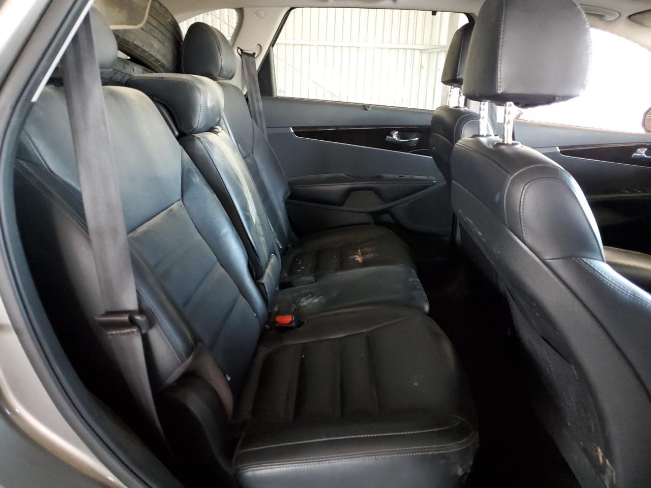 2018 KIA SORENTO