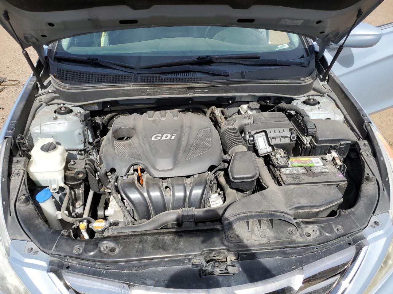 2011 HYUNDAI SONATA