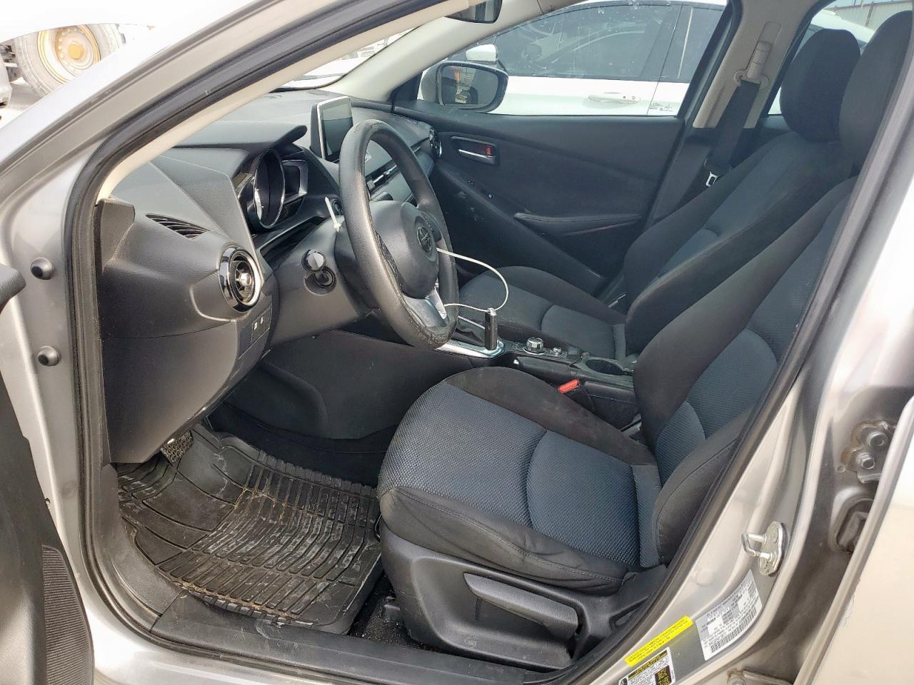 2016 TOYOTA SCION