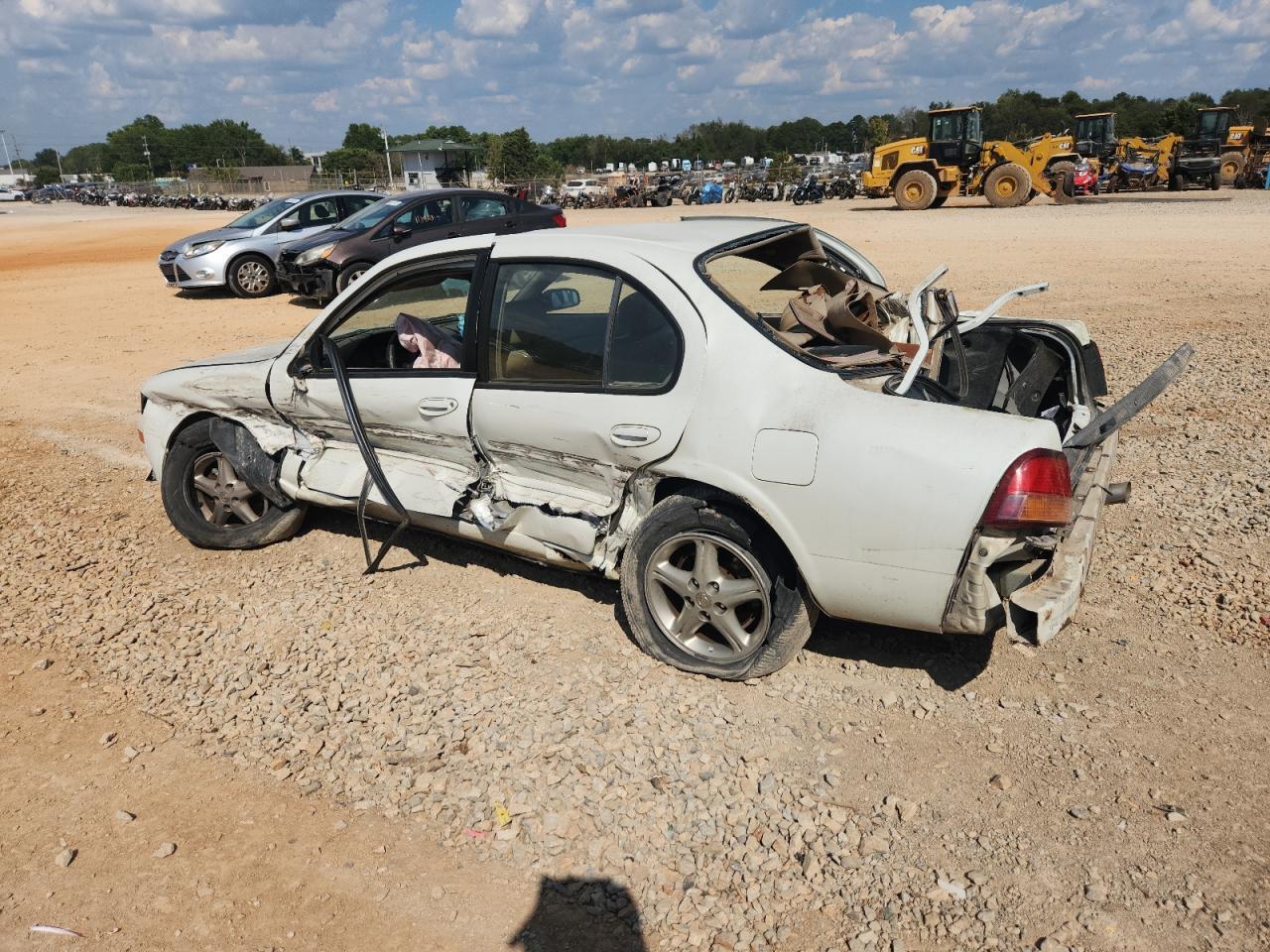 1999 NISSAN Maxima