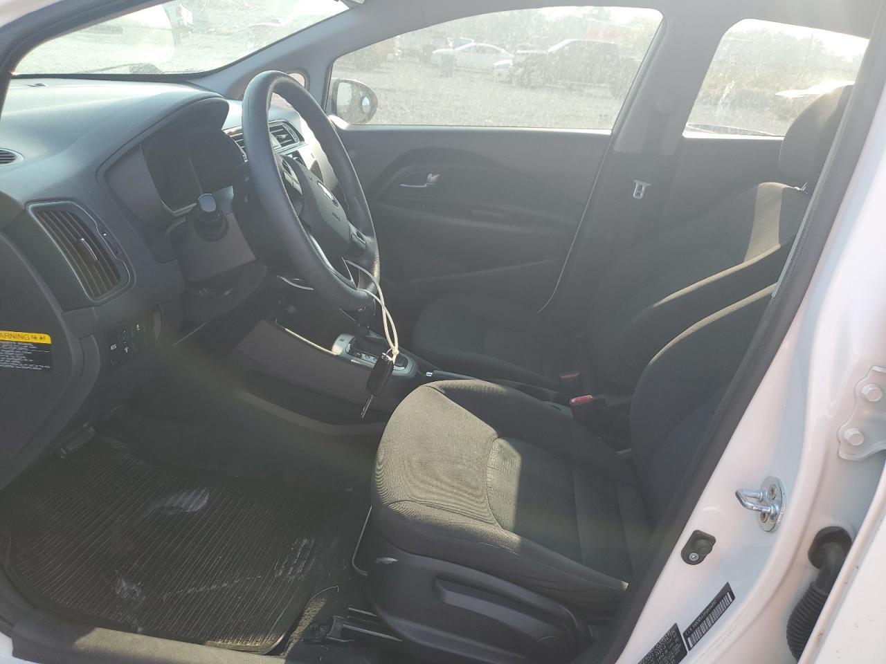 2016 KIA RIO