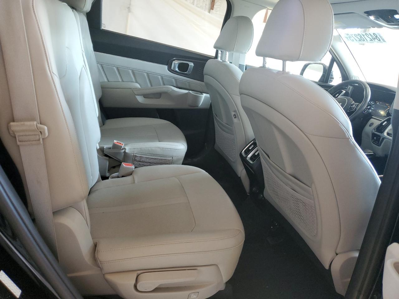 2023 KIA SORENTO