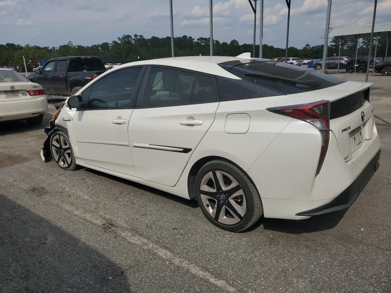 2016 TOYOTA PRIUS