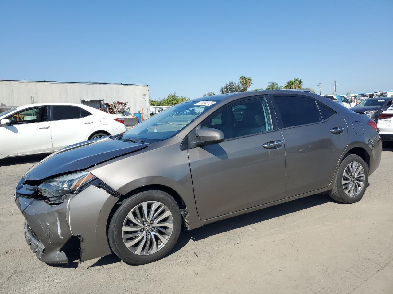 2017 TOYOTA COROLLA