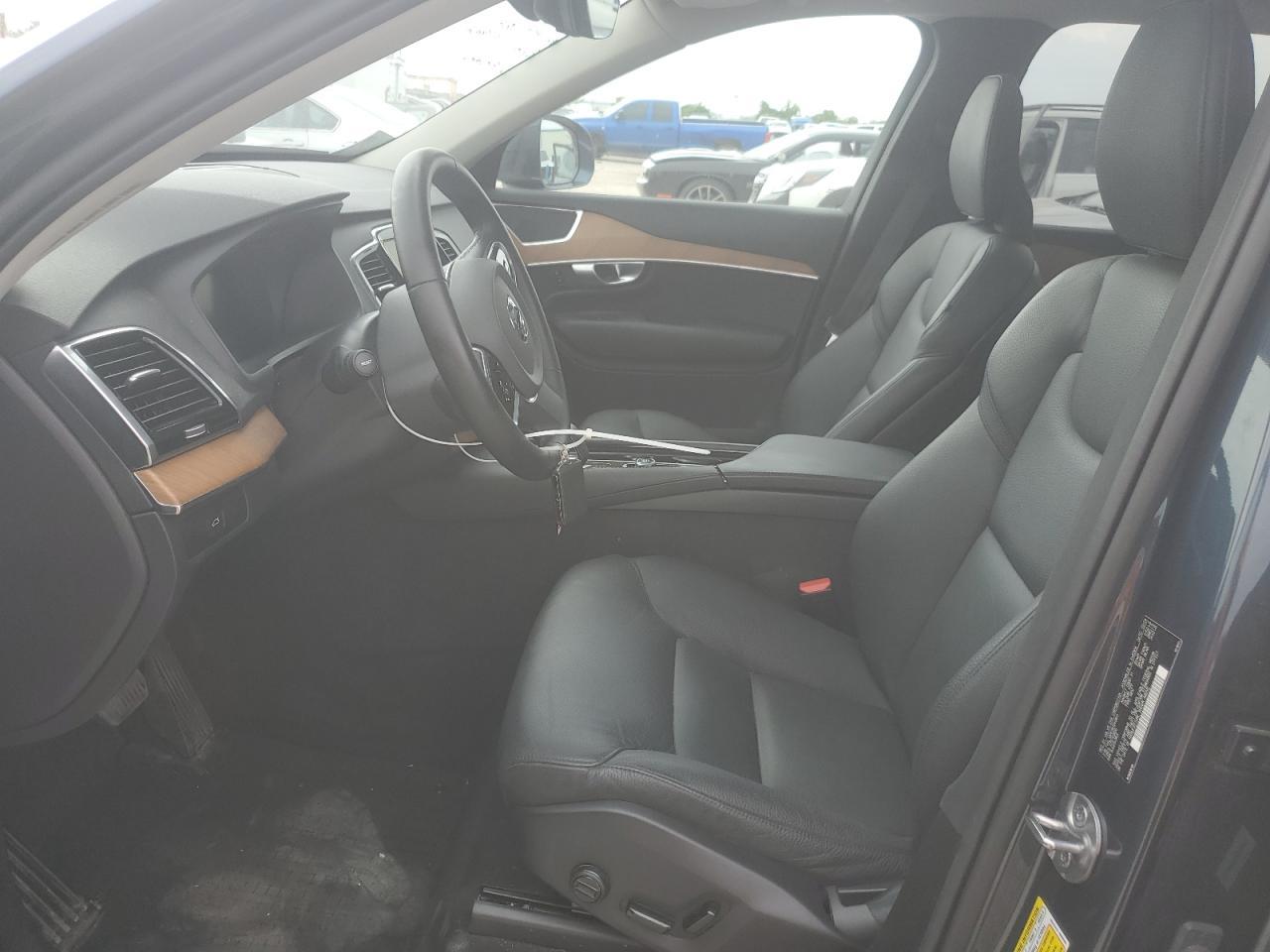 2024 VOLVO XC90