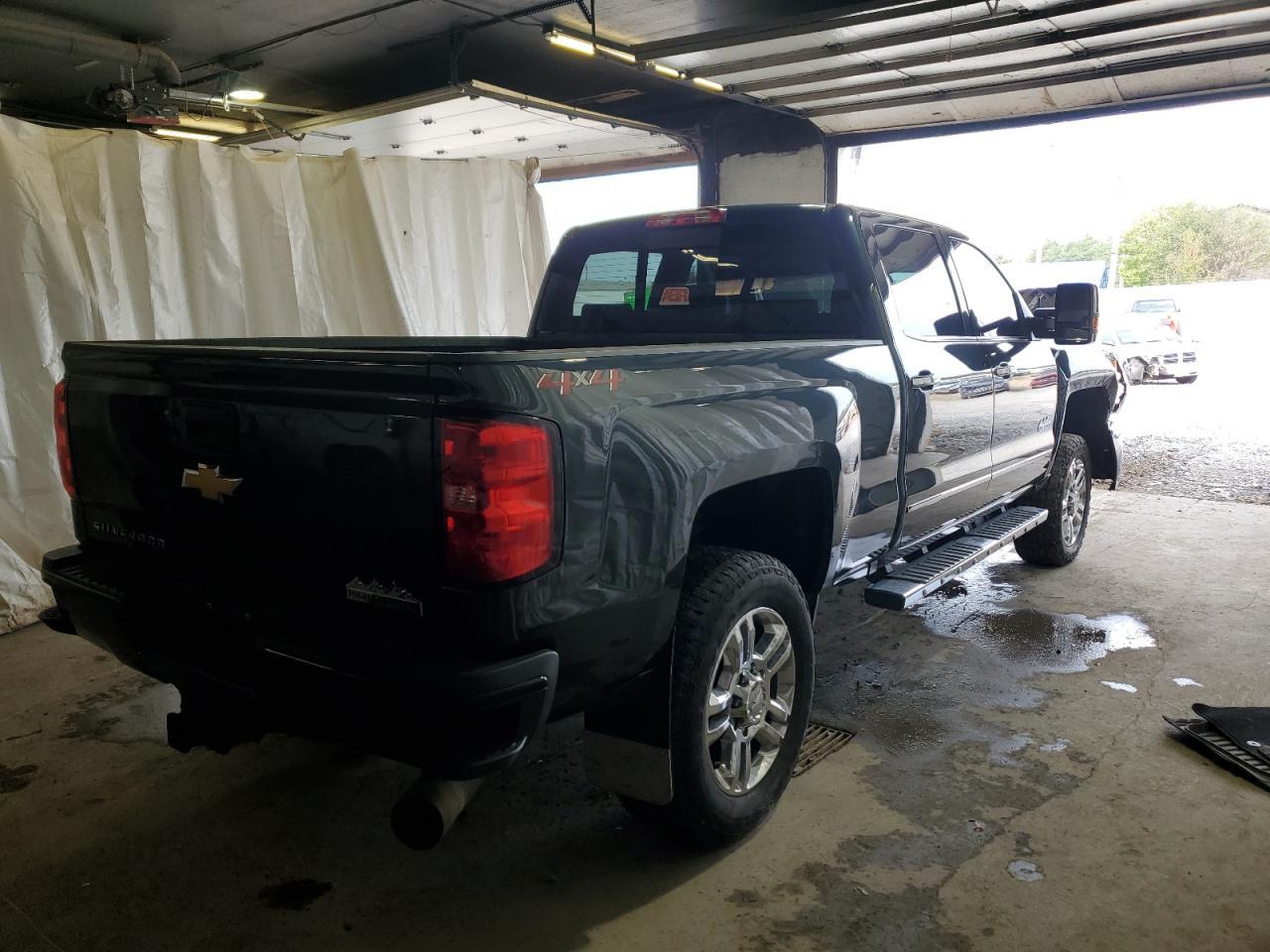 2018 CHEVROLET Silverado