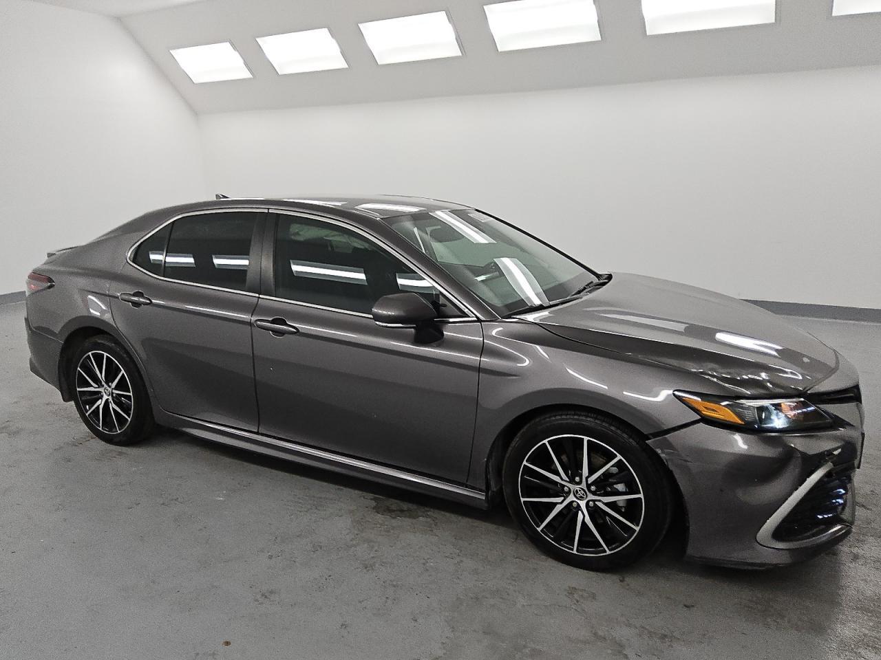 2023 TOYOTA CAMRY