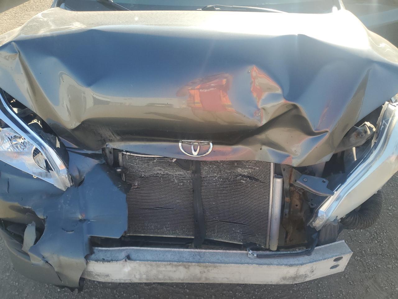 2011 TOYOTA COROLLA