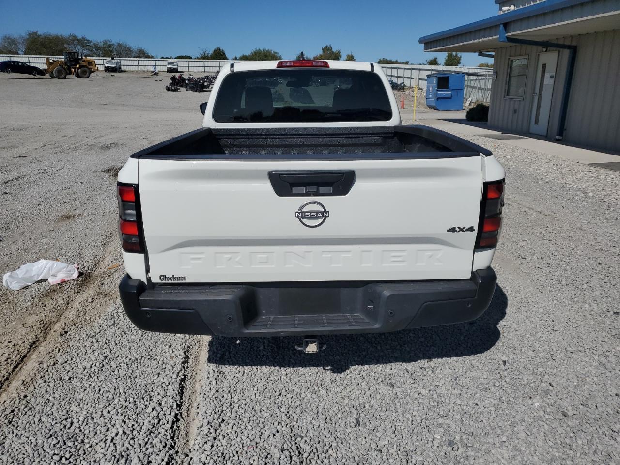 2023 NISSAN Frontier
