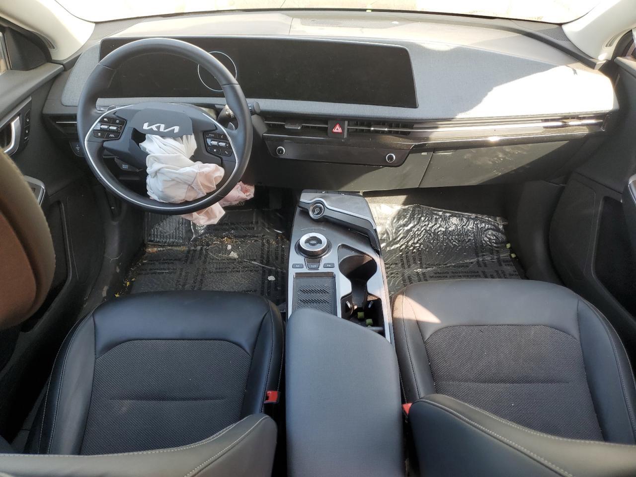 2022 KIA EV6