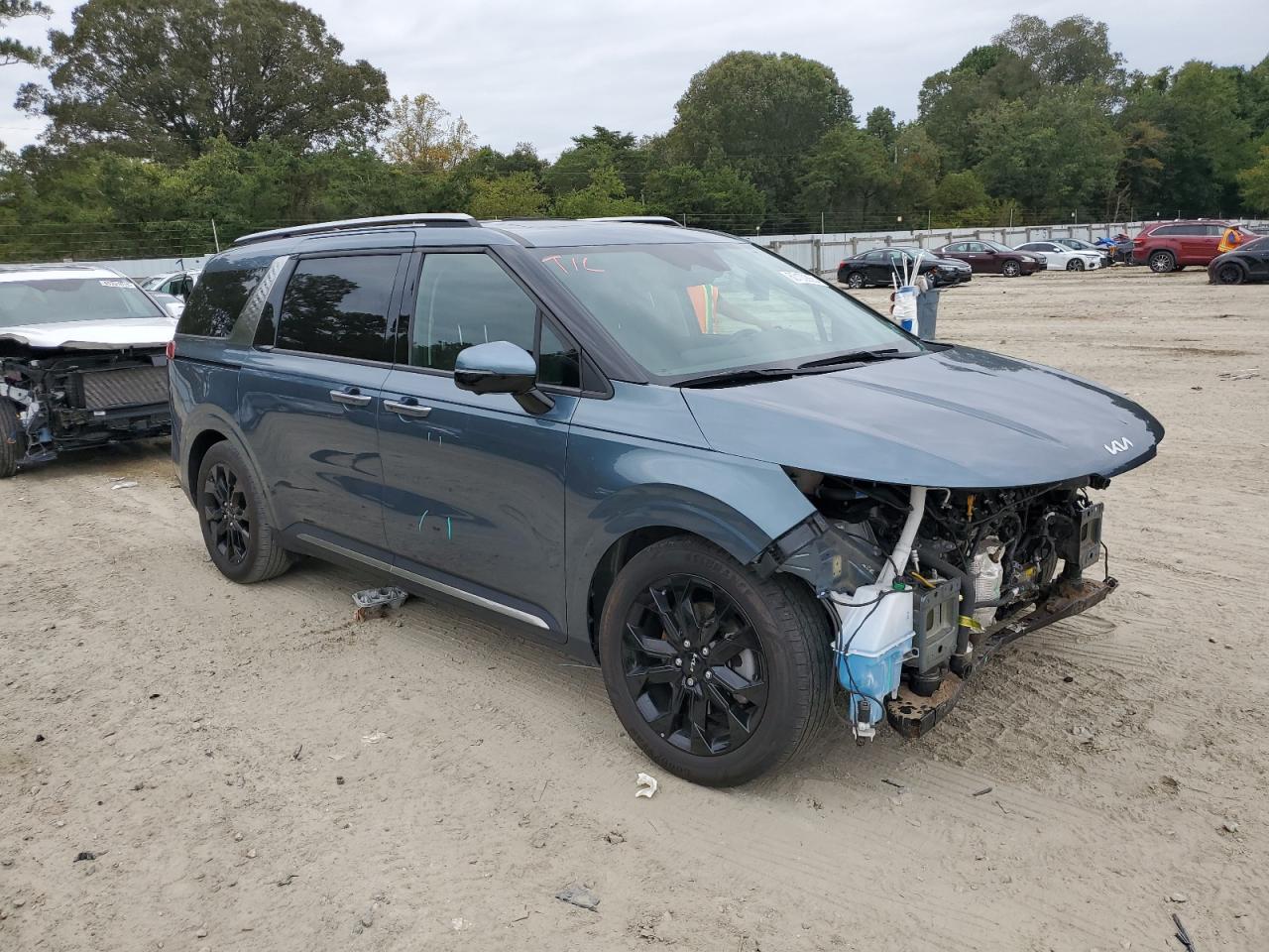 2024 KIA Carnival