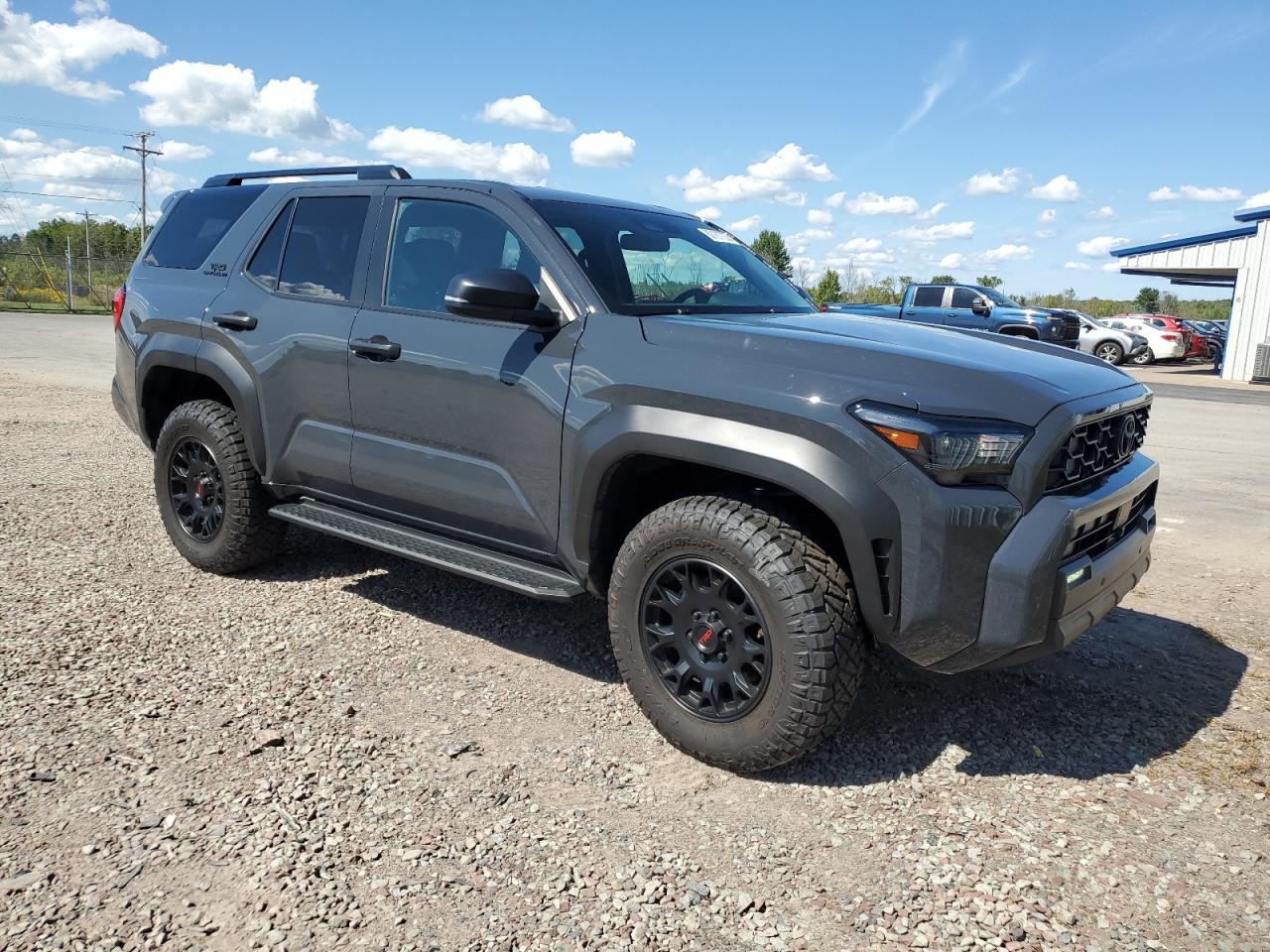2025 TOYOTA 4Runner