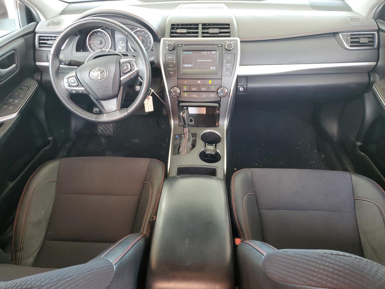 2017 TOYOTA CAMRY