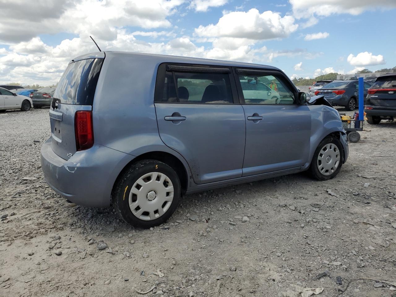 2010 TOYOTA SCION