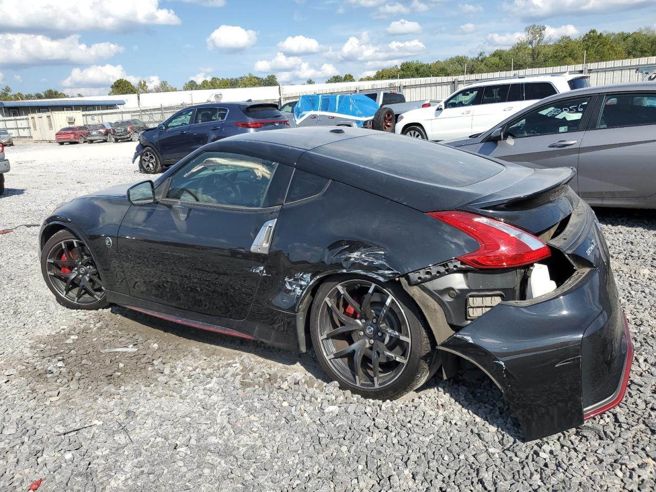2016 NISSAN 370Z